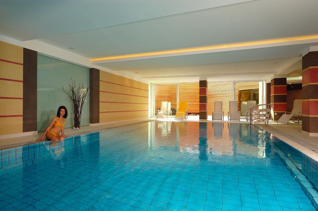 Alia Appartements & Wellness Lagundo Bagian luar foto
