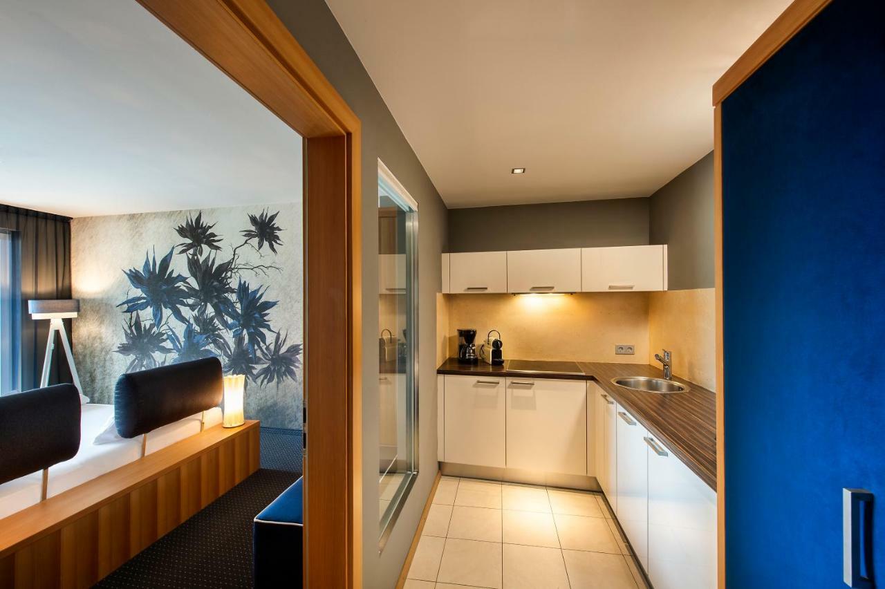 Alia Appartements & Wellness Lagundo Bagian luar foto